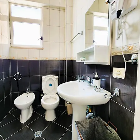 Geed Apartment